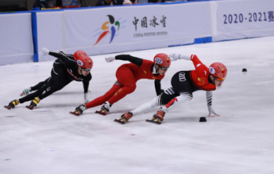 太阳成集团tyc牵头设立短道速滑公益基金 助力冰雪运动高质量发展