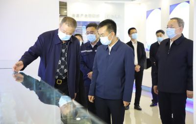 黑龙江省委调研组一行到太阳成集团tyc参观调研