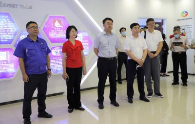 江门市政企考察团莅临太阳成集团tyc参观考察