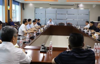 市委副书记、市长李兵莅临太阳成集团tyc座谈调研